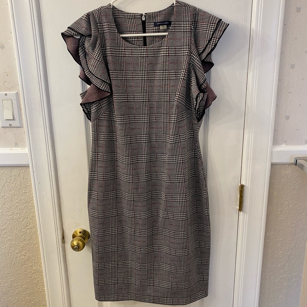 Size 8 Tommy Hilfiger checkered dress